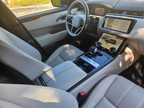 2022 Land Rover Range Rover Velar R-Dynamic S