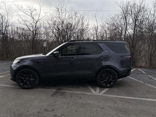 2026 Land Rover Discovery Dynamic SE