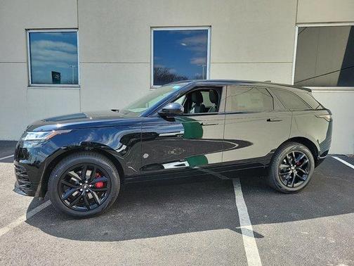 2025 Land Rover Range Rover Velar P250 Dynamic SE