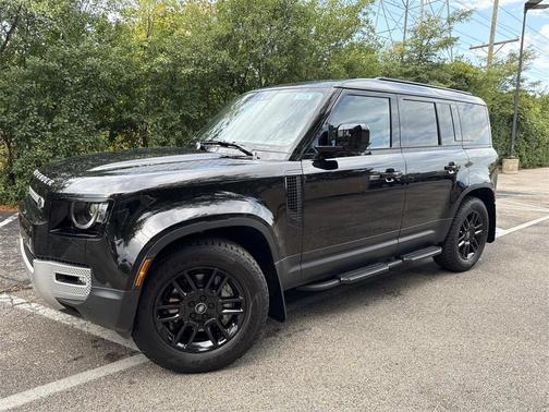 2025 Land Rover Defender P400 S