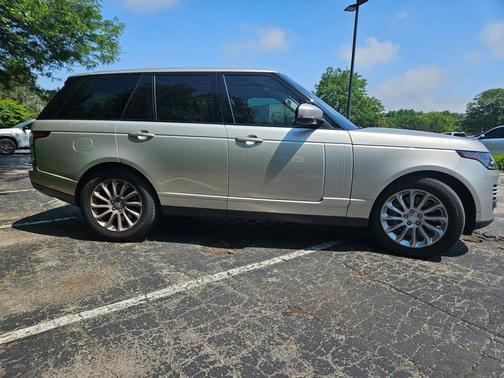 2018 Land Rover Range Rover HSE