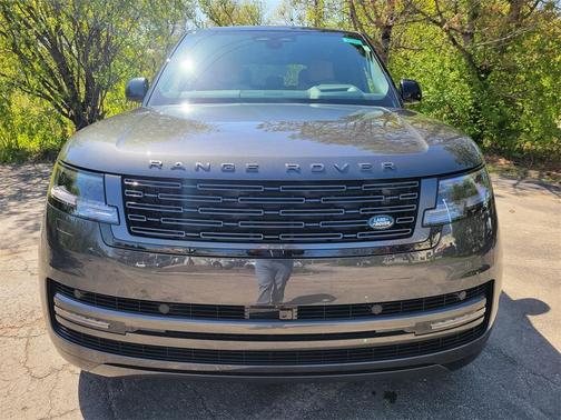 2025 Land Rover Range Rover P530 SE 7 Seat