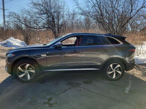 Carpathian Grey 2025 Jaguar F-PACE P250 R-Dynamic S