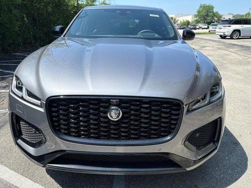 2026 Jaguar F-PACE P250 R-Dynamic S