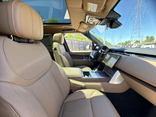 Varesine Blue 2026 Land Rover Range Rover P400 SE 7 Seat