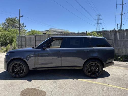 Varesine Blue 2026 Land Rover Range Rover P400 SE 7 Seat