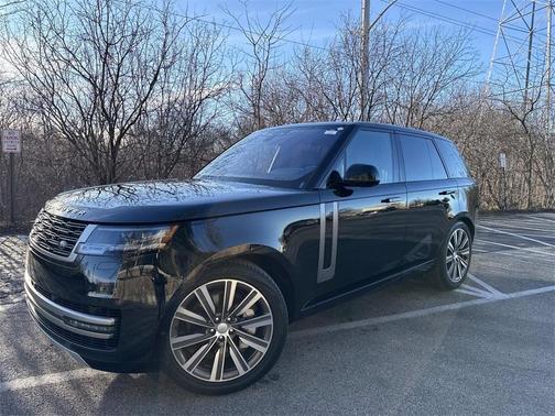 2023 Land Rover Range Rover P530 SE