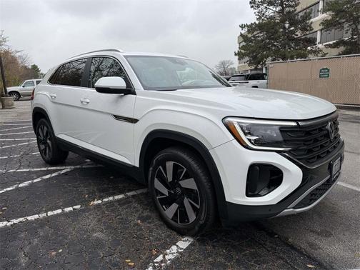 2024 Volkswagen Atlas Cross Sport 2.0T SEL
