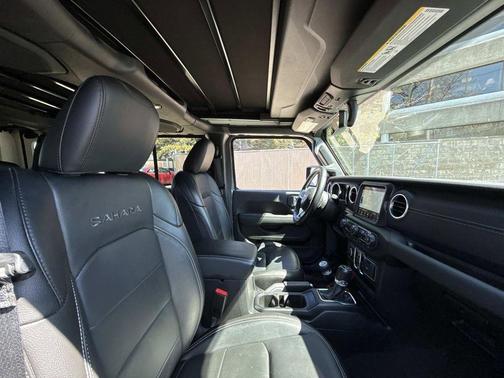 Sting Gray Clearcoat 2021 Jeep Wrangler Unlimited Sahara