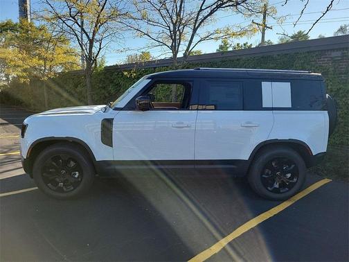 2025 Land Rover Defender P300