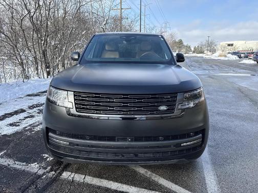 2024 Land Rover Range Rover P530 SE