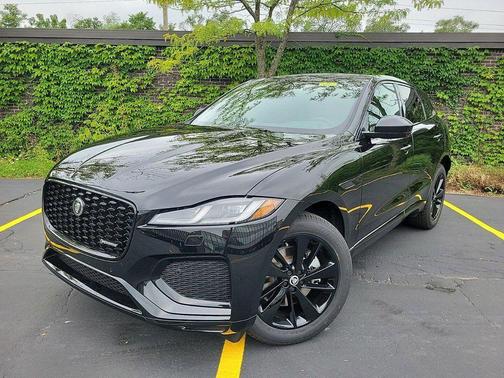 Santorini Black 2025 Jaguar F-PACE P250 R-Dynamic S