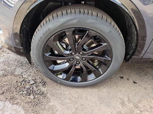 2024 Land Rover Discovery Sport Dynamic SE
