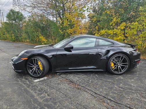 2021 Porsche 911 Turbo S