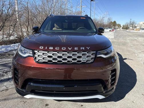 2026 Land Rover Discovery 