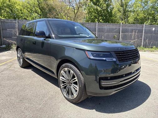 Belgravia Green 2026 Land Rover Range Rover P400 SE 7 Seat