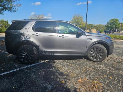 2023 Land Rover Discovery Sport SE