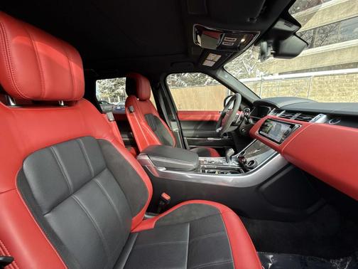 2019 Land Rover Range Rover Sport HST MHEV