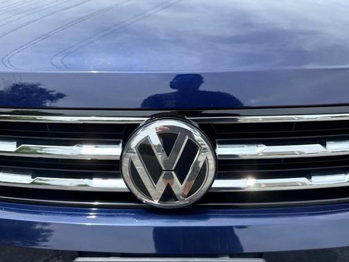 2021 Volkswagen Tiguan 2.0T SEL