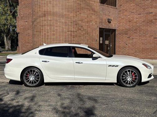 2017 Maserati Quattroporte S Q4 GranLusso
