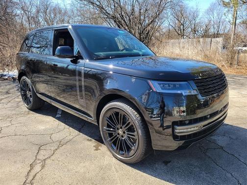 2025 Land Rover Range Rover P530 SE