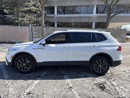 2022 Volkswagen Tiguan 2.0T SE