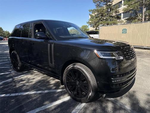 2025 Land Rover Range Rover P400 SE