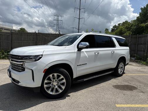 Summit White 2023 Chevrolet Suburban Premier
