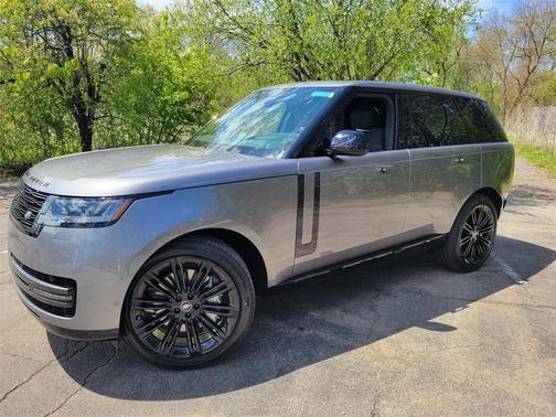 2025 Land Rover Range Rover P530 SE