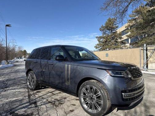 2026 Land Rover Range Rover P400 SE