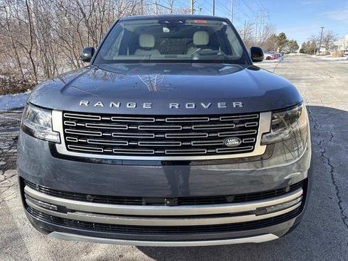 2026 Land Rover Range Rover P400 SE