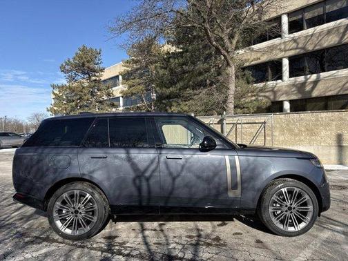 2026 Land Rover Range Rover P400 SE