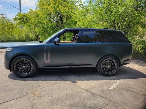 2025 Land Rover Range Rover P530 Autobiography