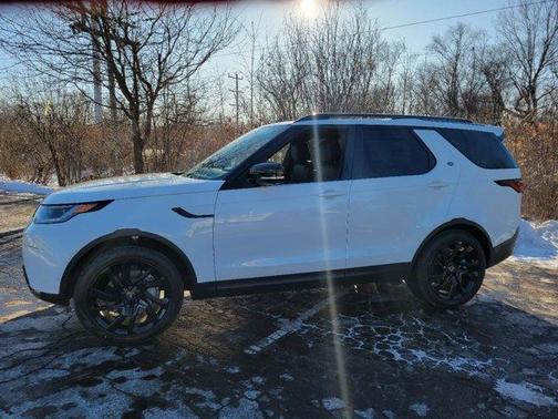 2025 Land Rover Discovery P300 S