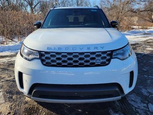 2025 Land Rover Discovery P300 S