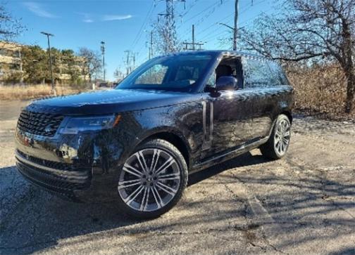 2025 Land Rover Range Rover P400 SE
