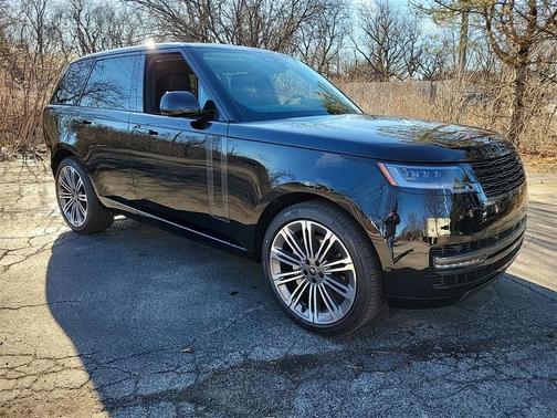 2025 Land Rover Range Rover P400 SE