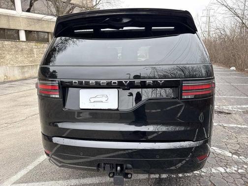 2026 Land Rover Discovery Dynamic SE