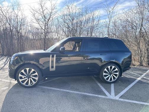 2026 Land Rover Range Rover P400 SE