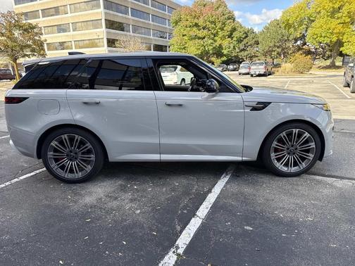 2024 Land Rover Range Rover Sport Dynamic SE