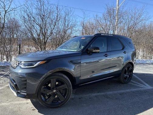 2026 Land Rover Discovery Tempest Edition