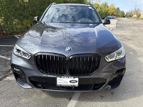 2022 BMW X5 M50i