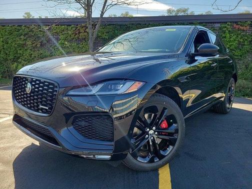 2025 Jaguar F-PACE P400 R-Dynamic S