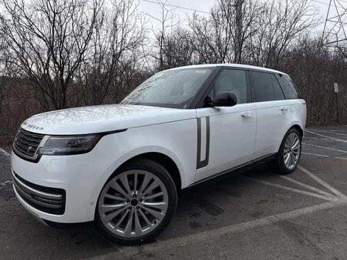 2026 Land Rover Range Rover P400 SE