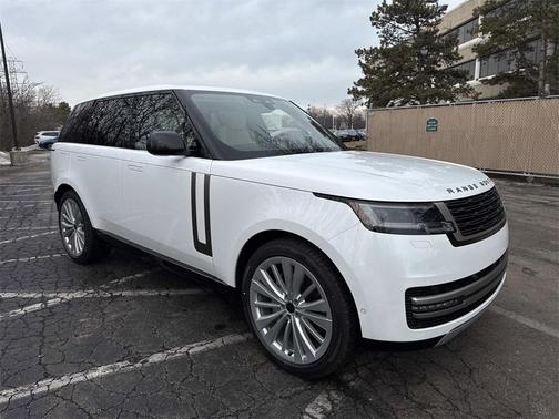 2026 Land Rover Range Rover P400 SE