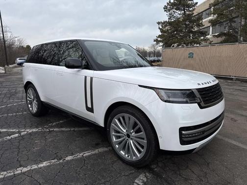 2026 Land Rover Range Rover P400 SE