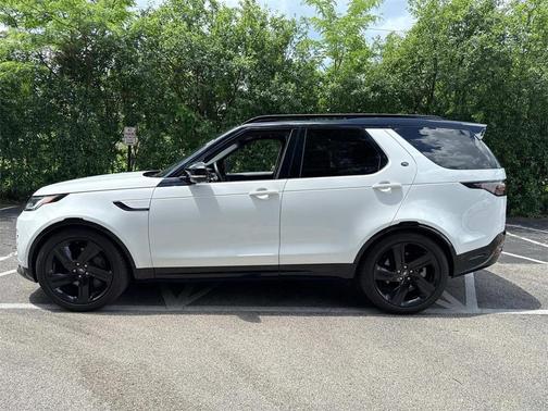2023 Land Rover Discovery P360 R-Dynamic HSE