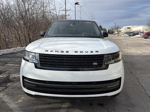 2026 Land Rover Range Rover P400 SE