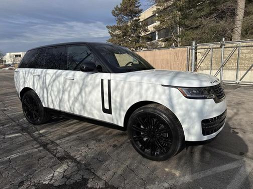 2026 Land Rover Range Rover P400 SE