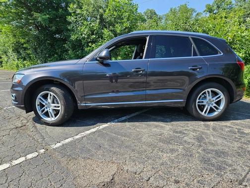 2016 Audi Q5 2.0T Premium Plus